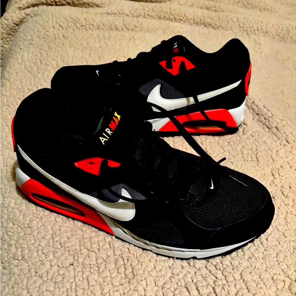 Nike IVO Air Max
